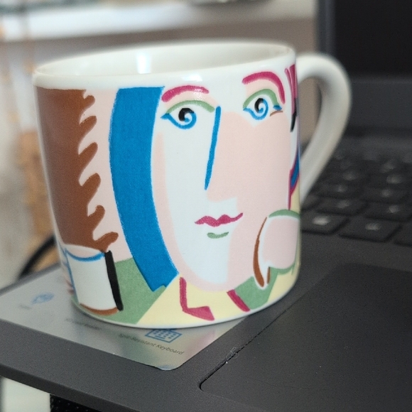Colorful Abstract Face Mugs Set - Picture 2 of 11